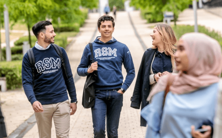 3 Top Business Schools in Europe For International Students