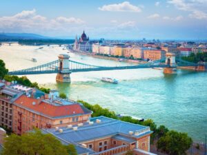 Top Universities in Hungary with no application fee for International Students
